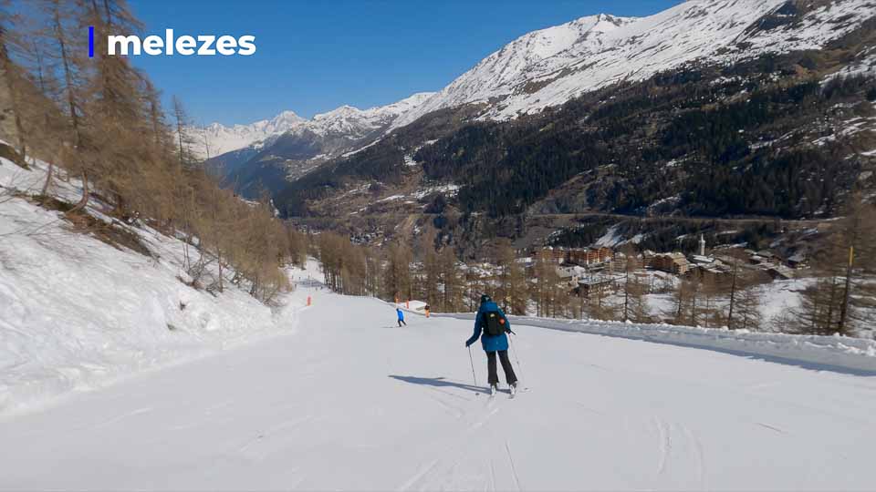 Melezes. Here, especially after crossing under the gondola, are the best lake views.